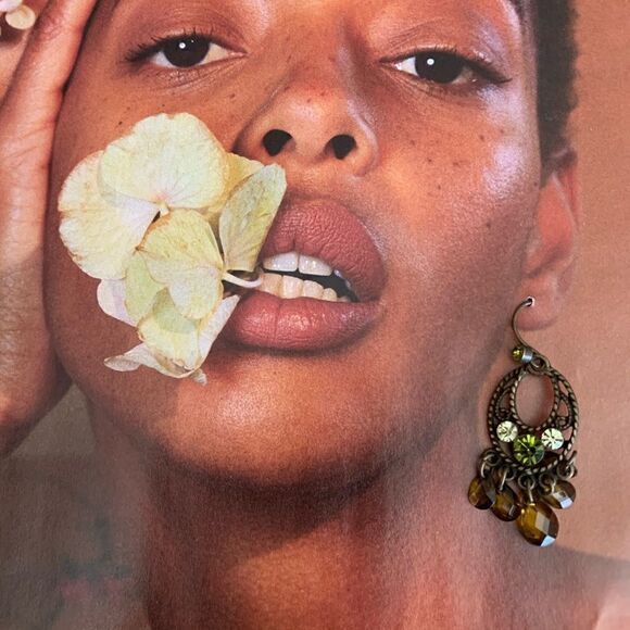 Greenish Vintage Style Chandelier Earrings - Picture 1 of 4